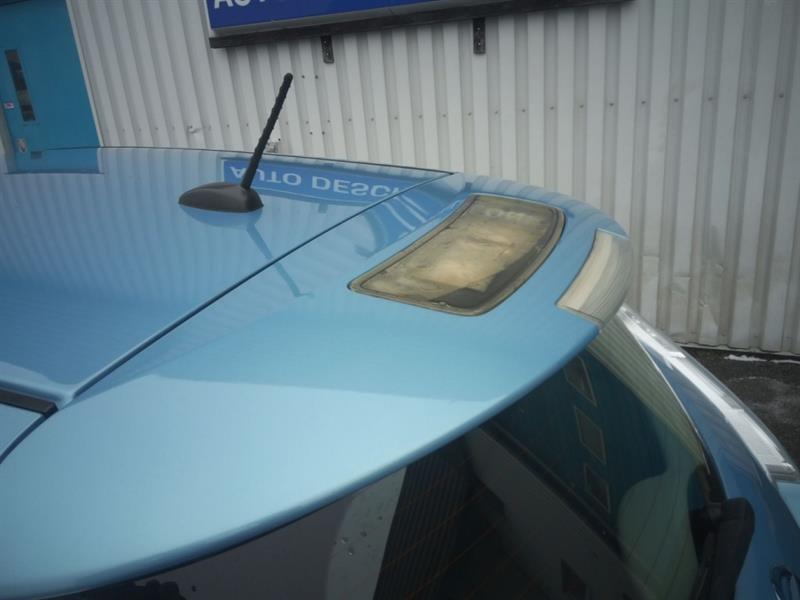 2015
Nissan
Leaf